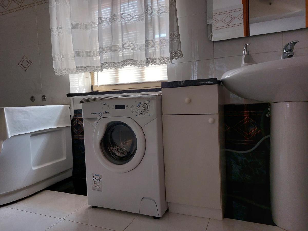 Apartment Luisa Пореч Екстер'єр фото